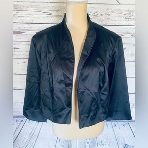 Women’s Size 20W Shrug Jacket Dressbarn Black Open Front 3/4 Sleeves Silky Soft